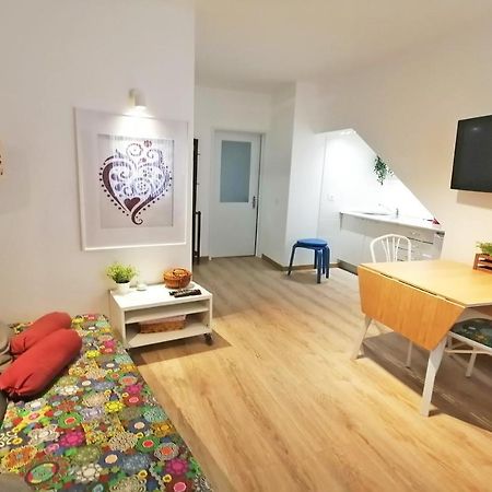 A41 - Olive Tree Street 1 Bed Flat Apartman Lagos Kültér fotó