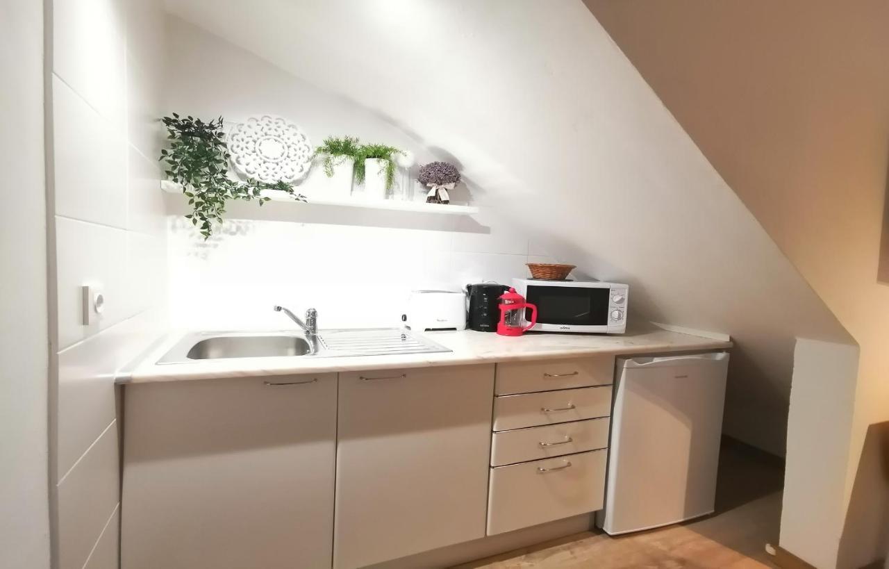 A41 - Olive Tree Street 1 Bed Flat Apartman Lagos Kültér fotó
