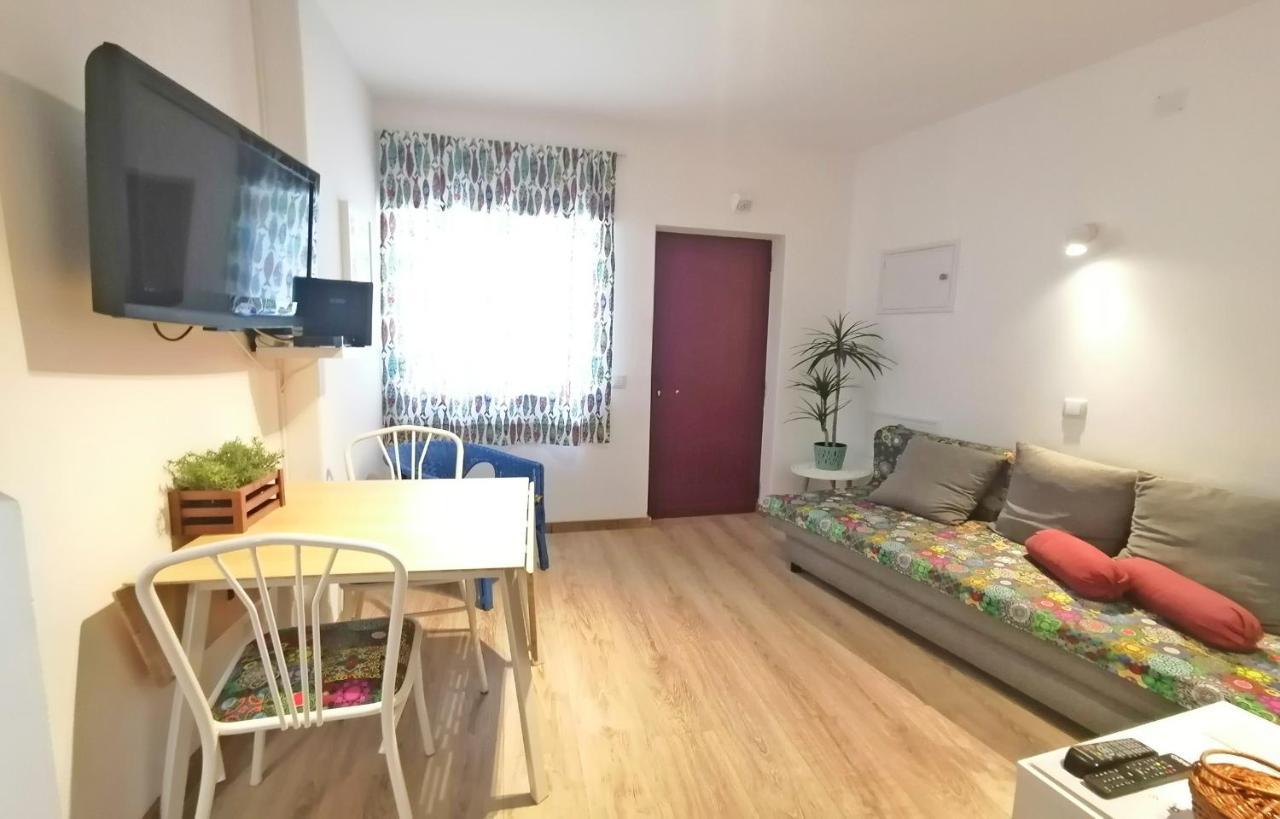 A41 - Olive Tree Street 1 Bed Flat Apartman Lagos Kültér fotó